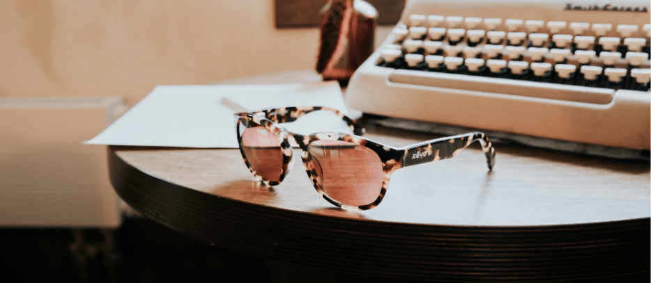 Stylish Sunglasses for Heart Shaped Faces: Buying Guide